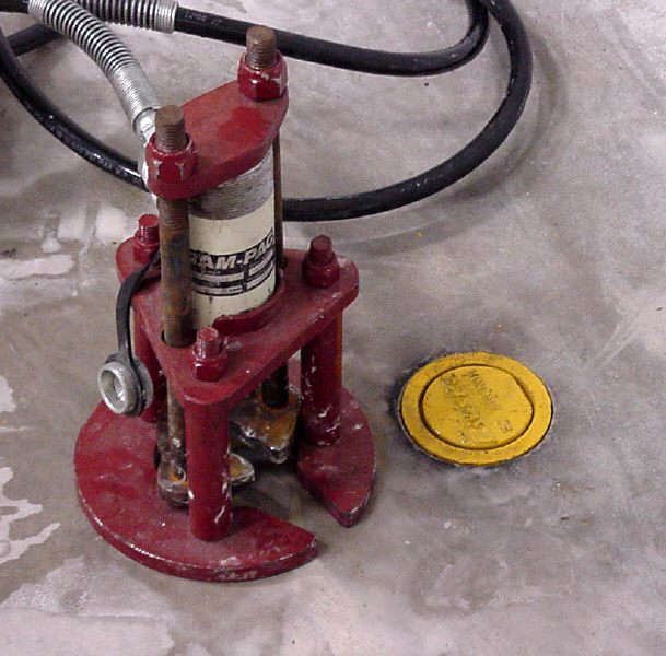 Pro Tools & Equipment Floor Pots